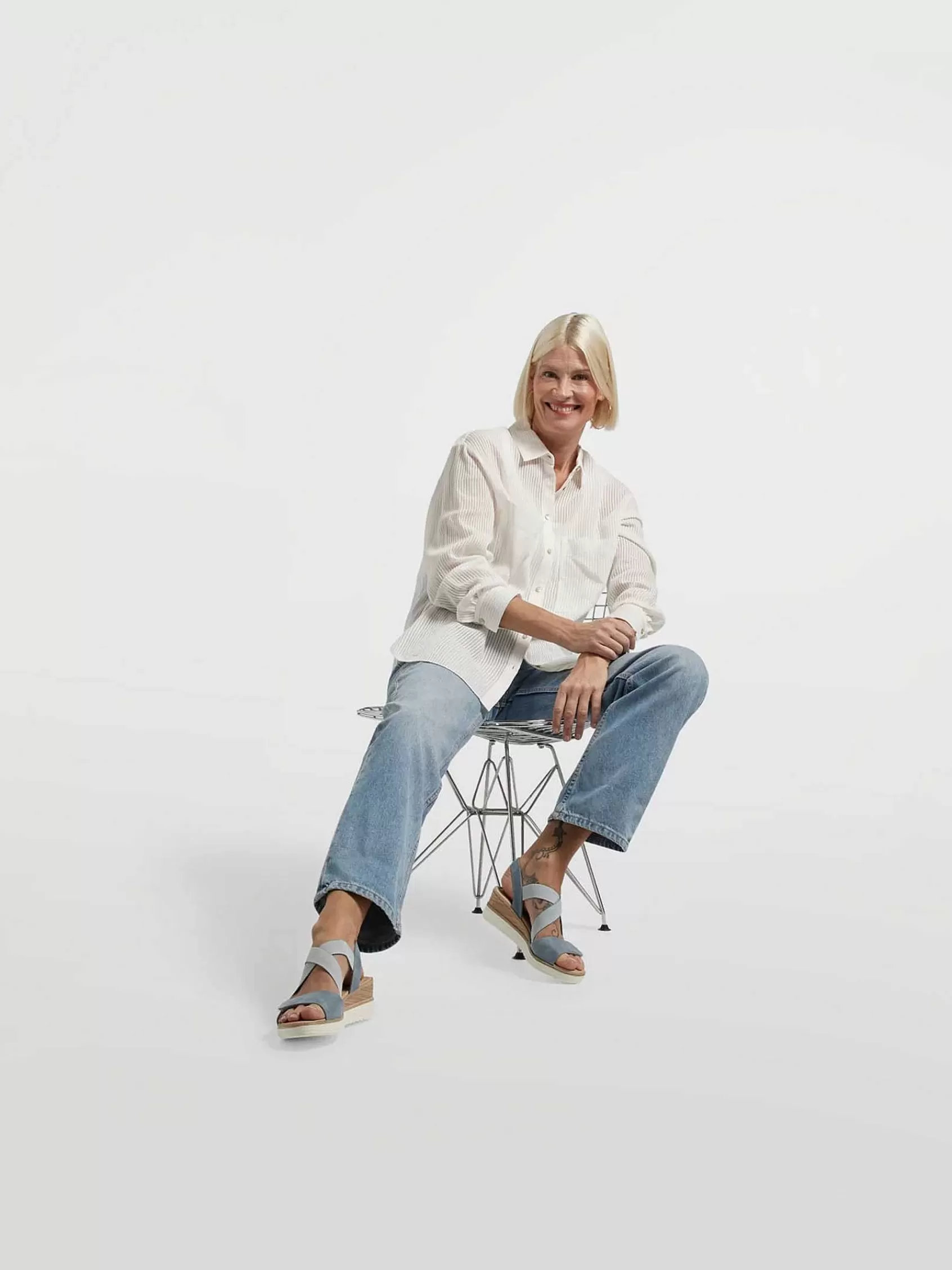 Clearance Easy Street Blaue Sandalette Mit Keilabsatz