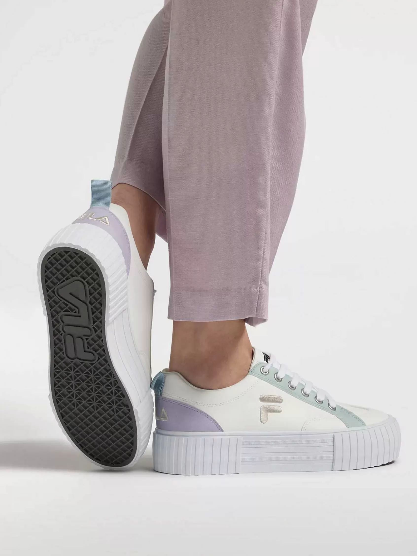 Online FILA Weiser Plateau-Sneaker